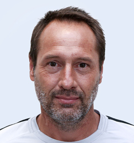 coach
